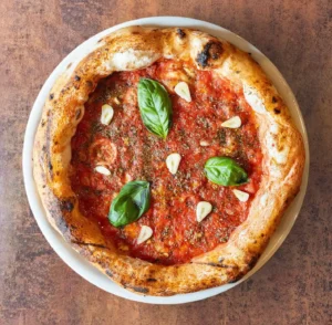 pizza marinara