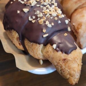 croissant chocolate vegano
